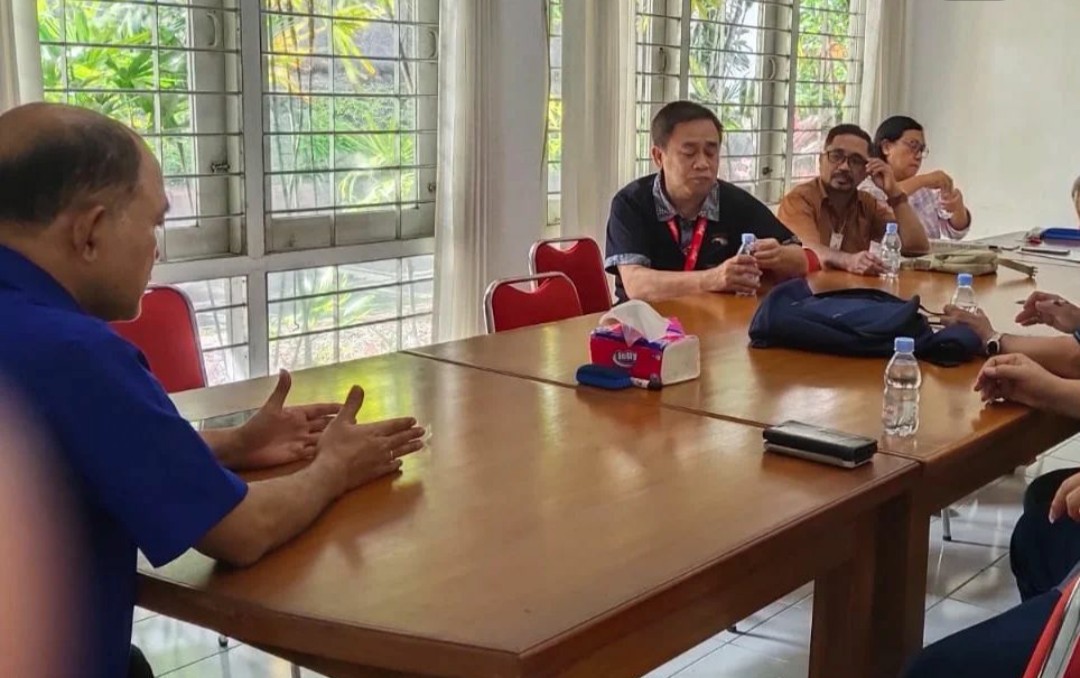 Rapat pembangunan asrama mahasiswa STTII Yogyakarta